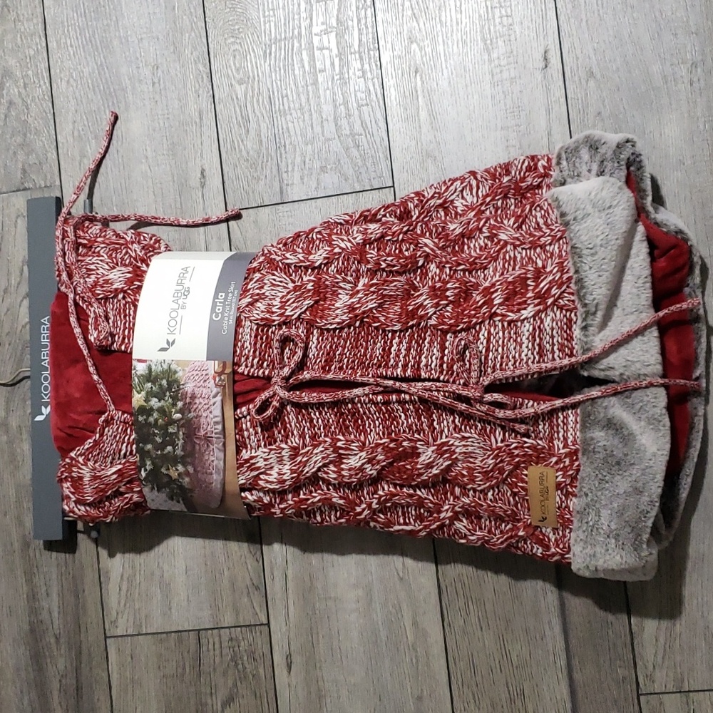 koolaburra by UGG Carla cable knit tree skirt, Christmas tree skirt 54" round